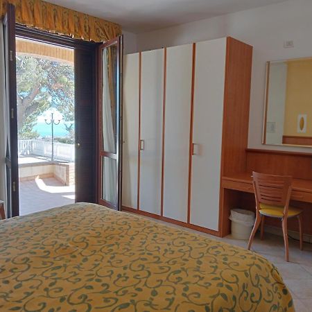 Hotel Bel Sit Senigallia Extérieur photo