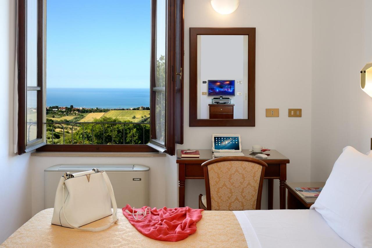 Hotel Bel Sit Senigallia Extérieur photo