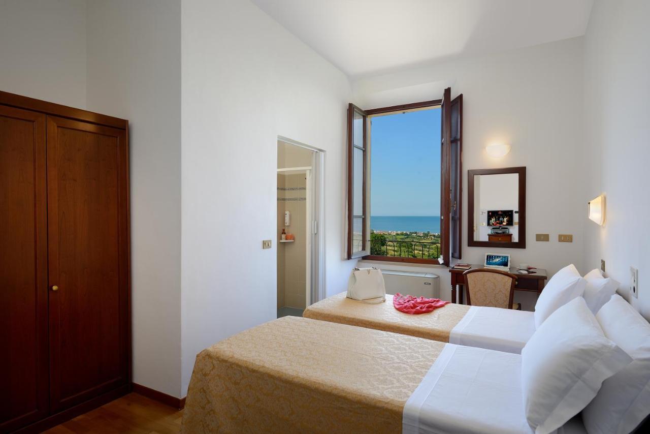 Hotel Bel Sit Senigallia Extérieur photo