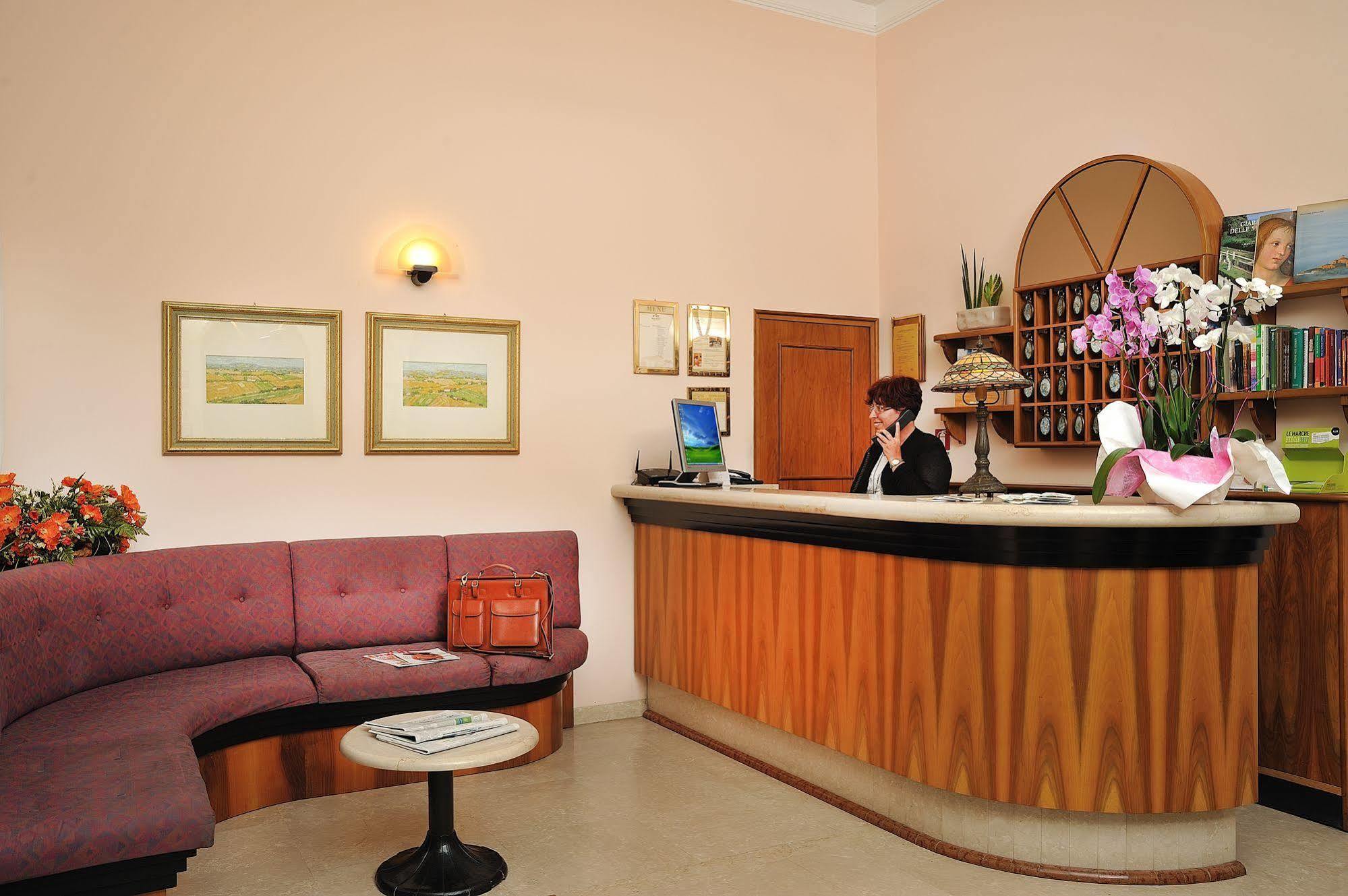 Hotel Bel Sit Senigallia Extérieur photo